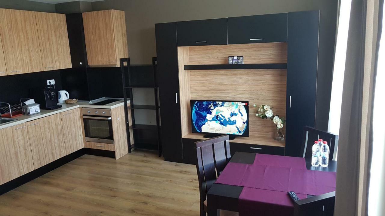 Apartments Mladost 1A โซเฟีย ภายนอก รูปภาพ